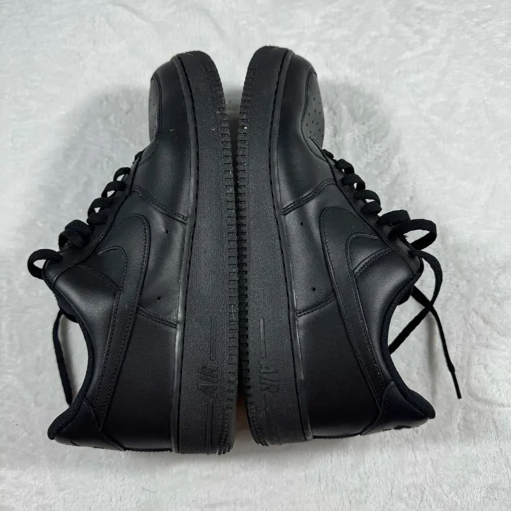 Nike Air Force 1 Men's 11 Triple‎ Black Low Sneakers Comfort Classic Leather